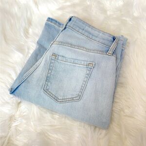 Wild Fable Women’s High Rise Baggy Jeans Light Wash 00